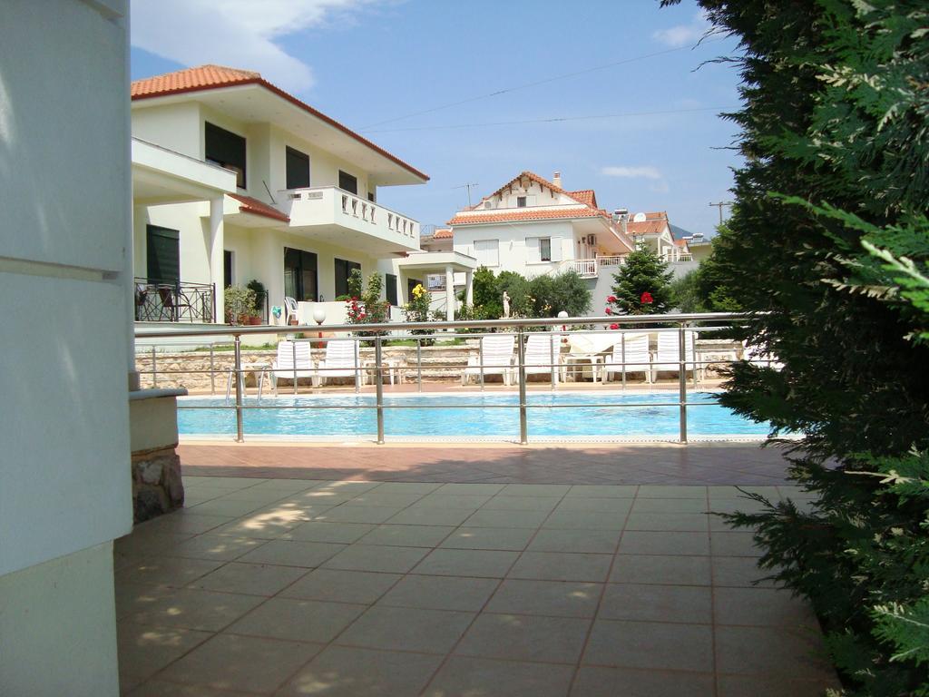 Kourtis Apartment Paramythia Exterior photo